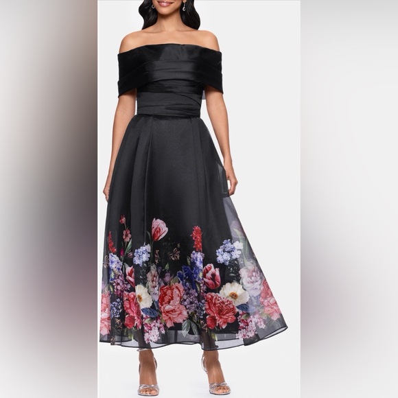 Betsy & Adam Dresses & Skirts - Betsy & Adam Placed Off The Shoulder Gown